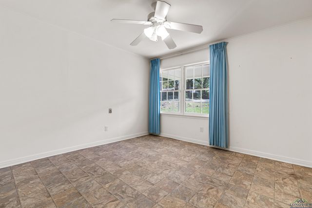 1601 Auburn Dr., Longview, TX 75601