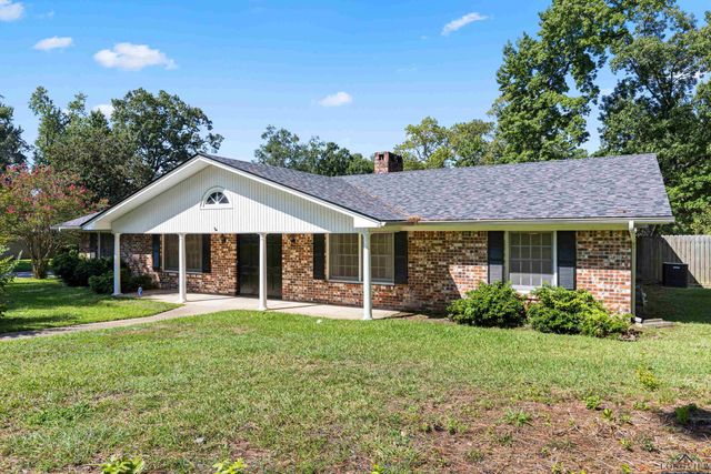 1601 Auburn Dr., Longview, TX 75601