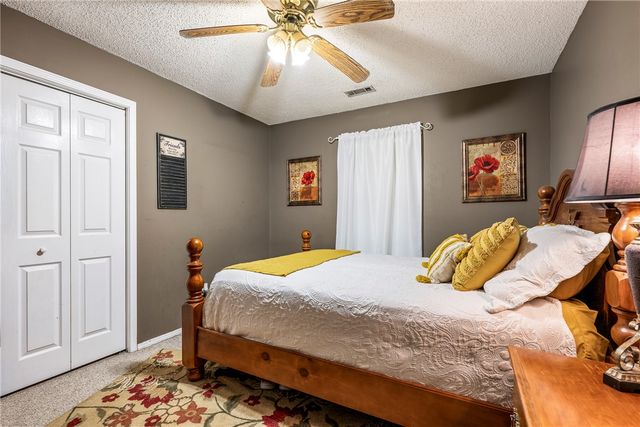 12500 Little Elm Road, Farmington, AR 72730