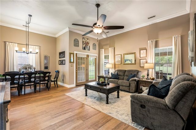 12500 Little Elm Road, Farmington, AR 72730