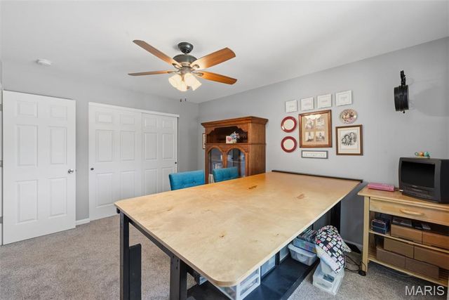 329 Gateford Drive, Ballwin, MO 63021