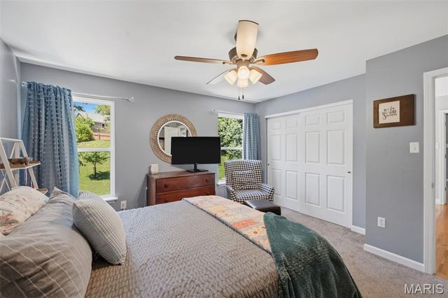 329 Gateford Drive, Ballwin, MO 63021