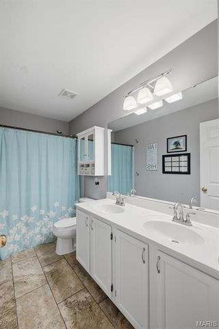 329 Gateford Drive, Ballwin, MO 63021