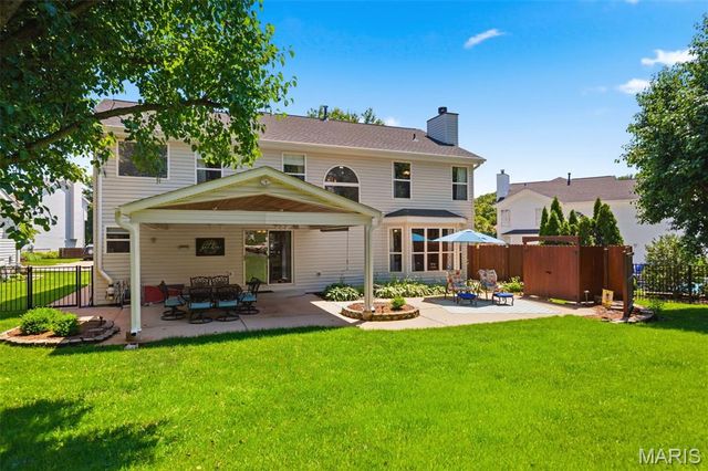 329 Gateford Drive, Ballwin, MO 63021