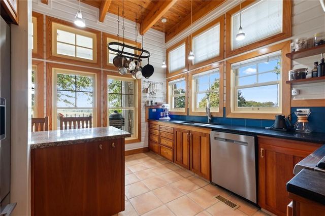 17580 B Cantrell Road, Linwood, KS 66052