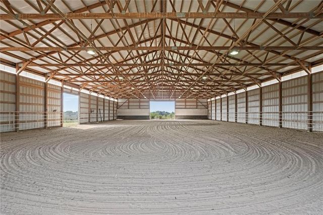 17580 B Cantrell Road, Linwood, KS 66052