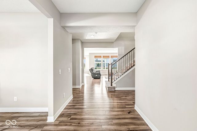 16850 Boleyn Drive, Westfield, IN 46074