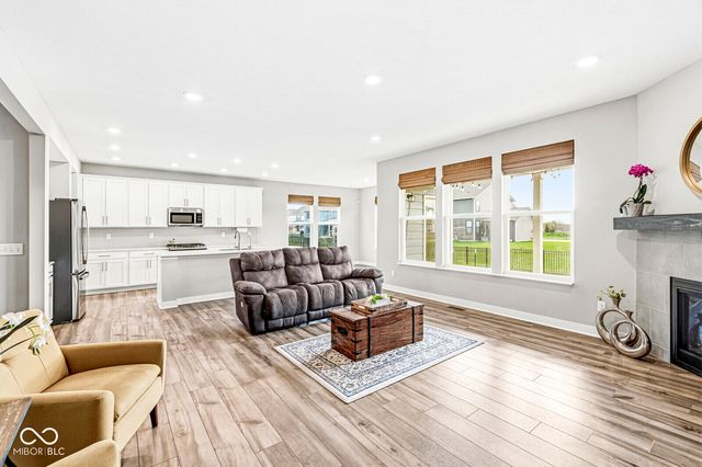 16850 Boleyn Drive, Westfield, IN 46074