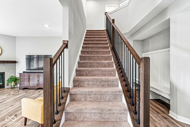16850 Boleyn Drive, Westfield, IN 46074