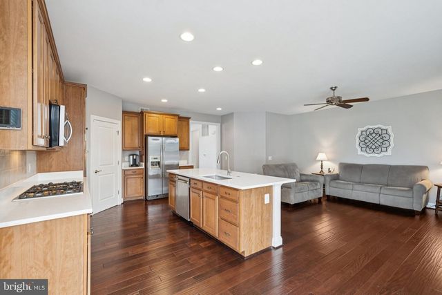 109 TUTELO LN, Lake Frederick, VA 22630