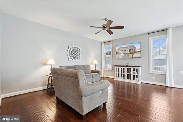 109 TUTELO LN, Lake Frederick, VA 22630