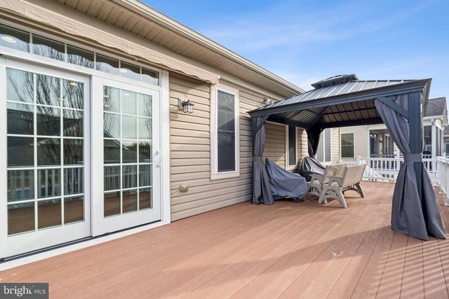 109 TUTELO LN, Lake Frederick, VA 22630