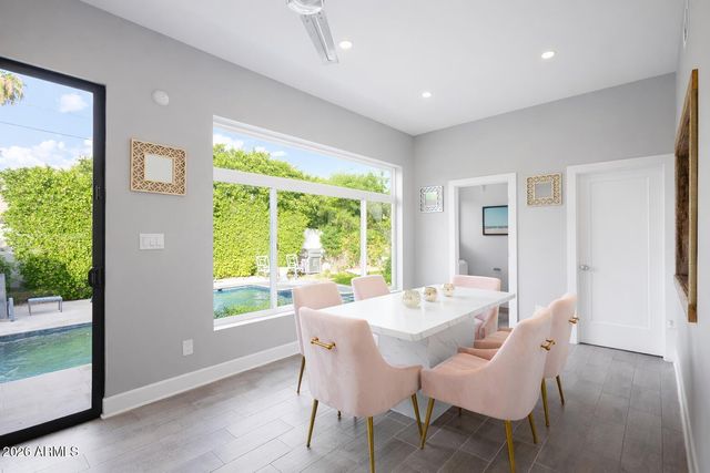 8620 E PLAZA Avenue, Scottsdale, AZ 85250