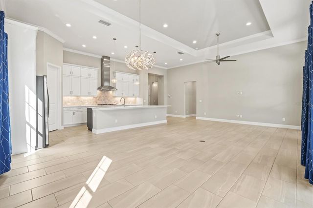 7209 WHITTLEBURY TRAIL, Bradenton, FL 34202