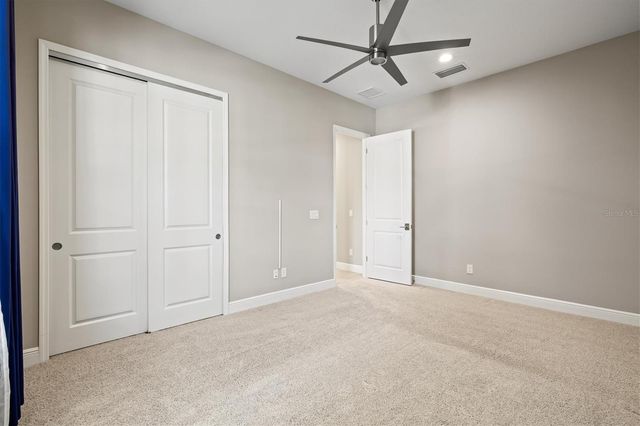 7209 WHITTLEBURY TRAIL, Bradenton, FL 34202