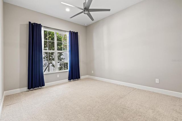 7209 WHITTLEBURY TRAIL, Bradenton, FL 34202