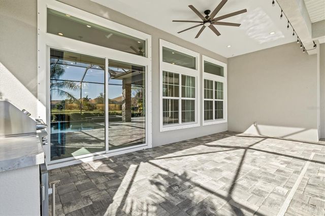 7209 WHITTLEBURY TRAIL, Bradenton, FL 34202