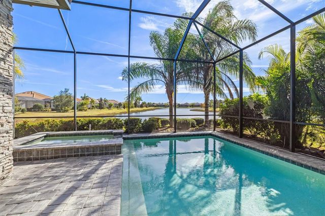 7209 WHITTLEBURY TRAIL, Bradenton, FL 34202