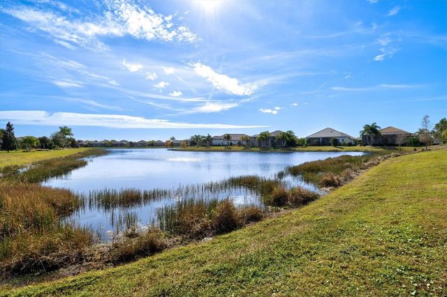 7209 WHITTLEBURY TRAIL, Bradenton, FL 34202