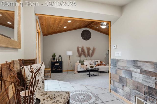 47466 Vanker Avenue, Shelby Twp, MI 48317