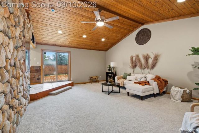 47466 Vanker Avenue, Shelby Twp, MI 48317