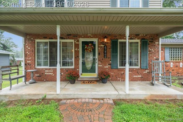 47466 Vanker Avenue, Shelby Twp, MI 48317