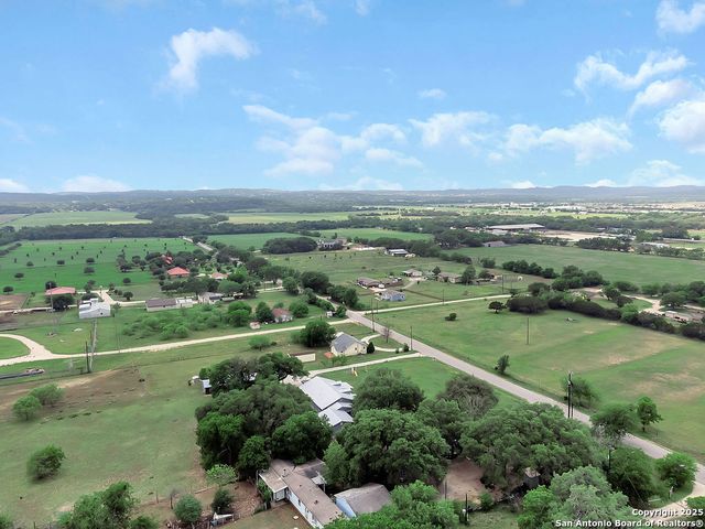 30040 Leroy Scheel, Bulverde, TX 78163