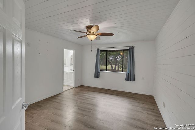 30040 Leroy Scheel, Bulverde, TX 78163