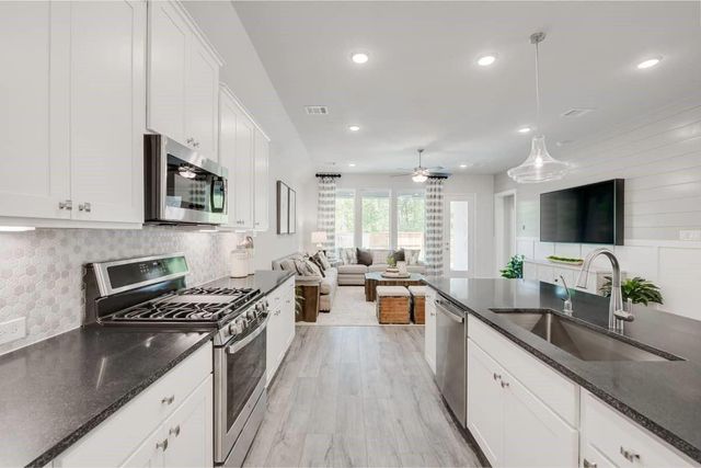 17819 Quartz Springs Lane, Tomball, TX 77377