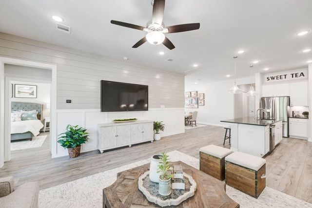 17819 Quartz Springs Lane, Tomball, TX 77377