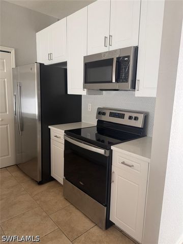 7350 Bristol CIR, Naples, FL 34120