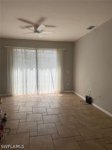 7350 Bristol CIR, Naples, FL 34120