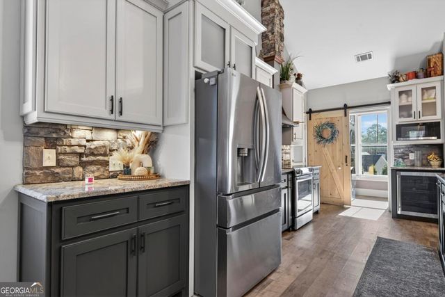 1030 Mira Vista Cove, Greensboro, GA 30642