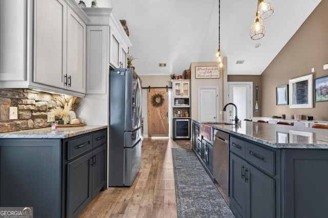 1030 Mira Vista Cove, Greensboro, GA 30642