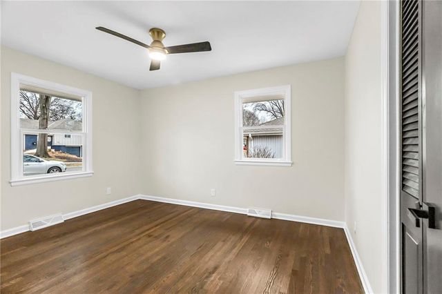 11601 E 62nd Street, Raytown, MO 64133