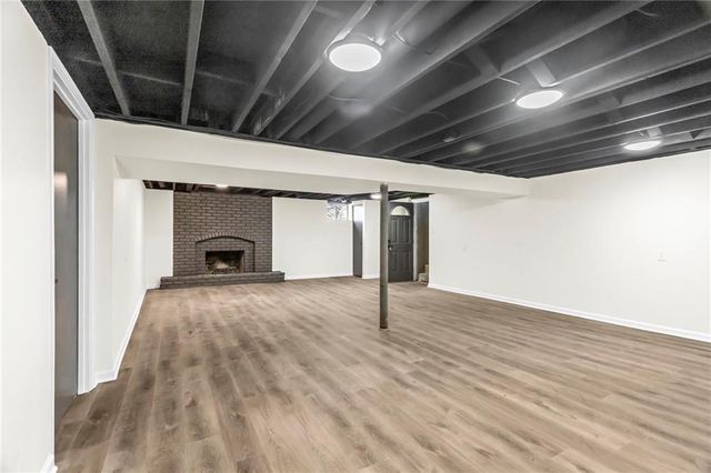 11601 E 62nd Street, Raytown, MO 64133