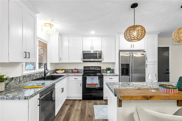 11601 E 62nd Street, Raytown, MO 64133