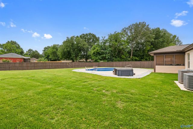 217 Shubert Drive, Hazel Green, AL 35750