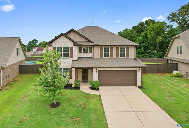 217 Shubert Drive, Hazel Green, AL 35750