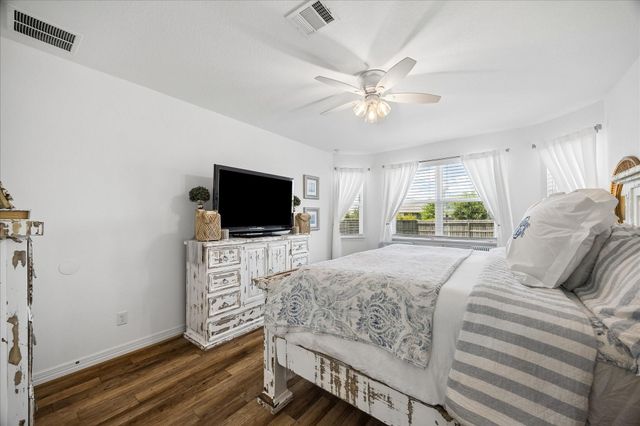 25934 Bronze Oak Court, Richmond, TX 77406
