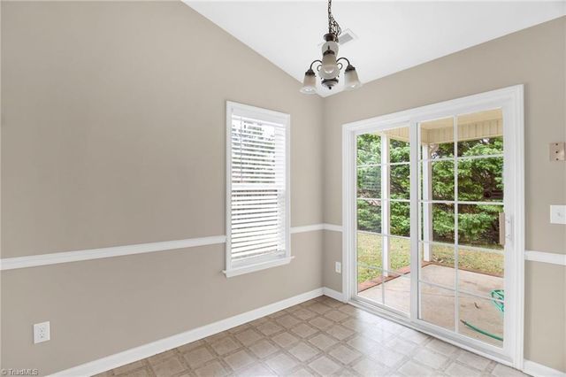 977 Benjamins Way, Winston-salem, NC 27103