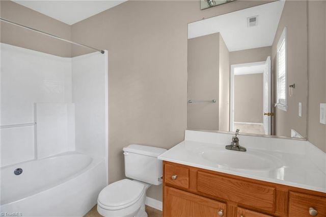 977 Benjamins Way, Winston-salem, NC 27103