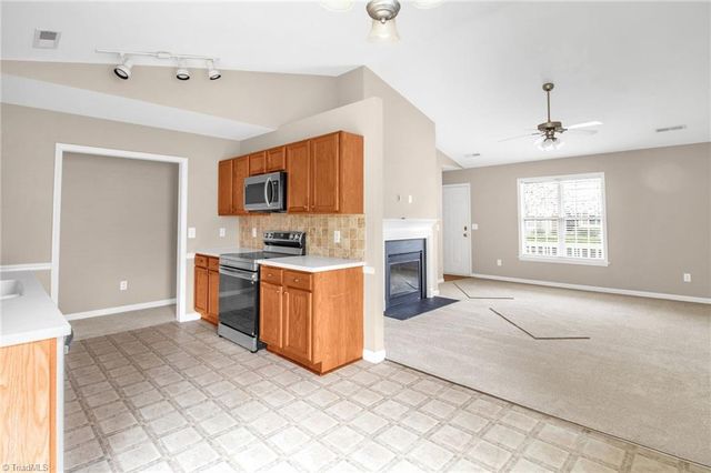 977 Benjamins Way, Winston-salem, NC 27103