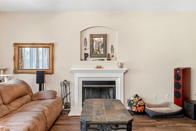 9401 Canmoor Cir, Elk Grove, CA 95758