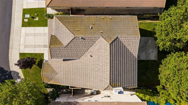 9401 Canmoor Cir, Elk Grove, CA 95758