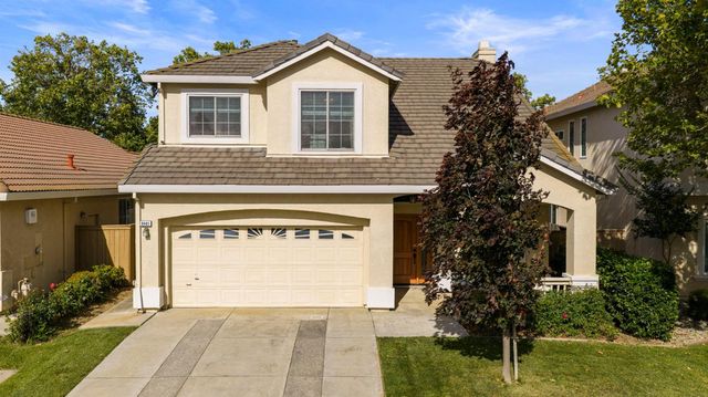 9401 Canmoor Cir, Elk Grove, CA 95758
