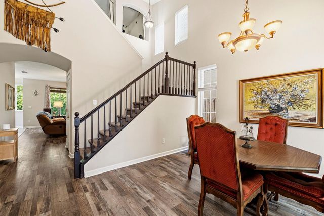 9401 Canmoor Cir, Elk Grove, CA 95758