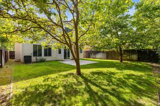 9401 Canmoor Cir, Elk Grove, CA 95758