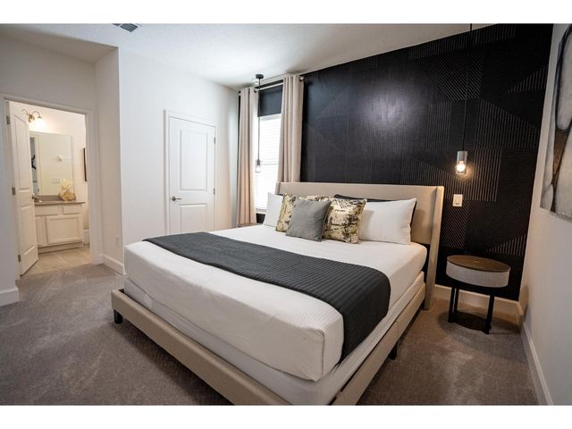 1443 BUTTERFLY MILKWEED COURT, Davenport, FL 33837