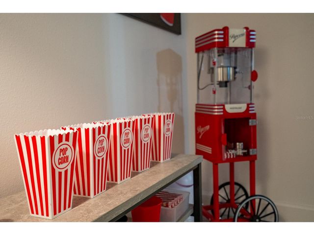 1443 BUTTERFLY MILKWEED COURT, Davenport, FL 33837